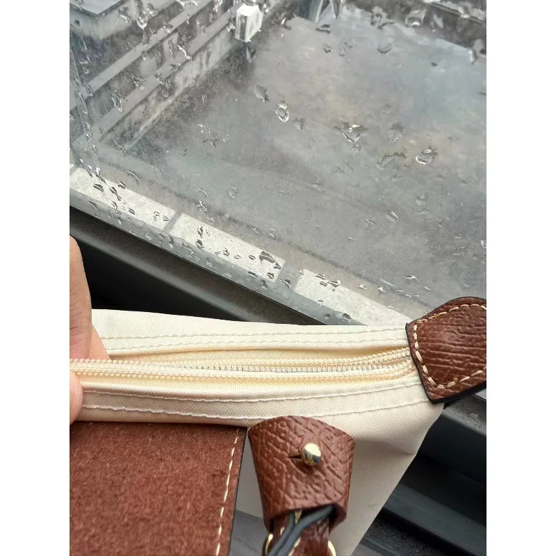 Mini sac à boulettes style Y2K, sac à bandoulière en nylon étanche, sac pour téléphone portable, sac à la mode pour femmes