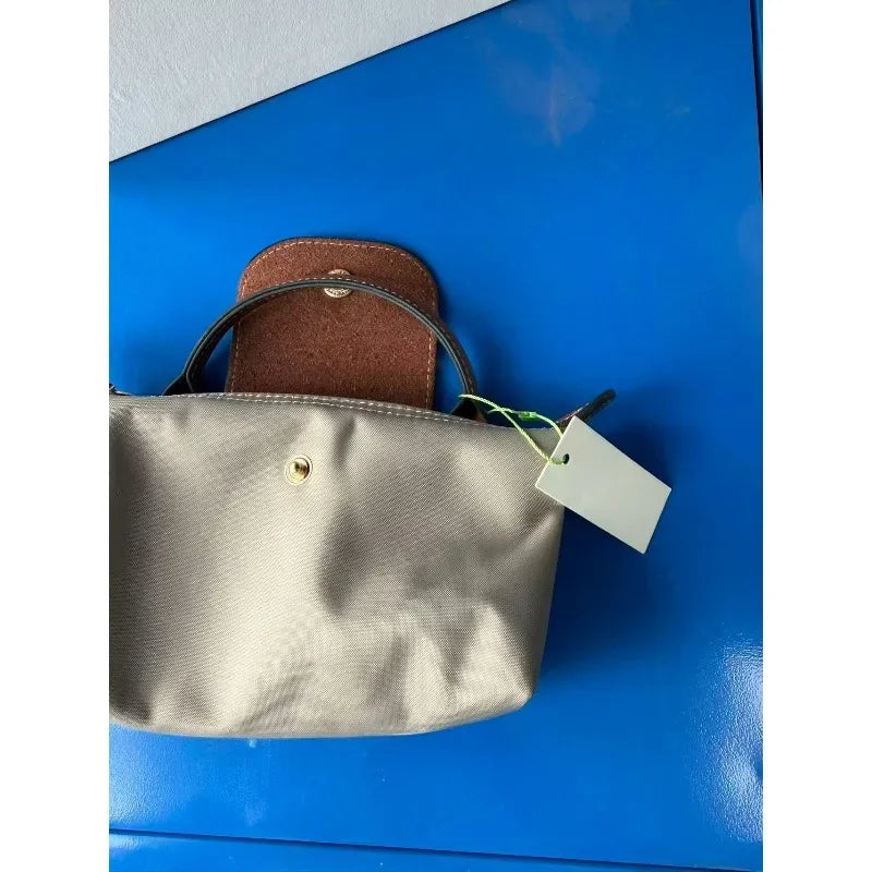 Mini sac à boulettes style Y2K, sac à bandoulière en nylon étanche, sac pour téléphone portable, sac à la mode pour femmes