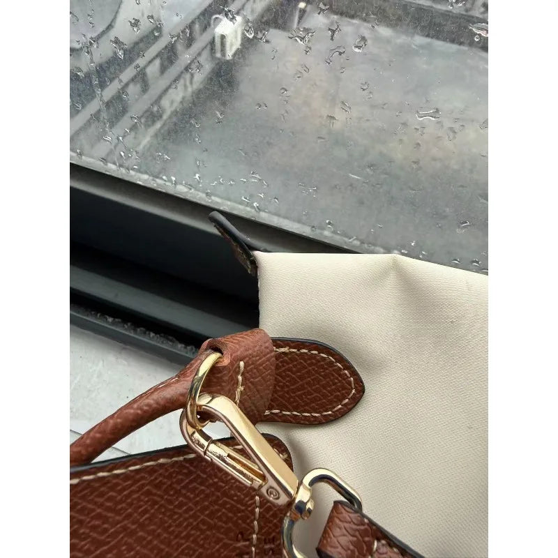 Mini sac à boulettes style Y2K, sac à bandoulière en nylon étanche, sac pour téléphone portable, sac à la mode pour femmes